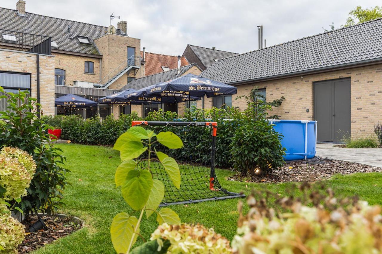 Oud Gemeentehuis Poelkapelle Экстерьер фото